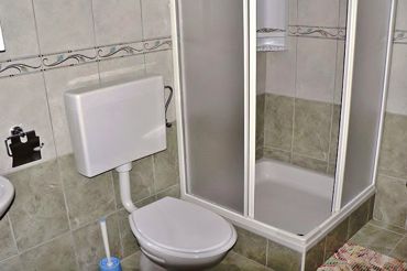 Apartments Darko Matahlija, Lopar